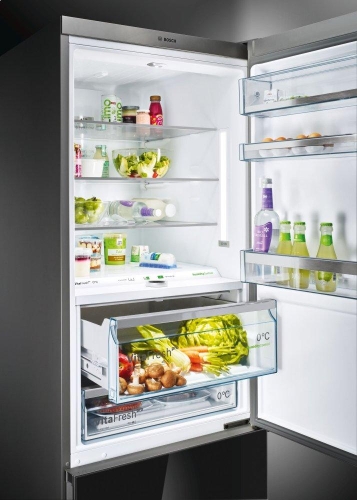 LED light: keeps the contents of your fridge in the spotlight. - B10CB80NVS LED light: keeps the contents of your fridge in the spotlight. - B10CB80NVS