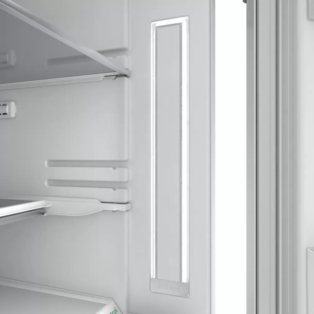 LED light: keeps the contents of your fridge in the spotlight. - B30IB900SP LED light: keeps the contents of your fridge in the spotlight. - B30IB900SP