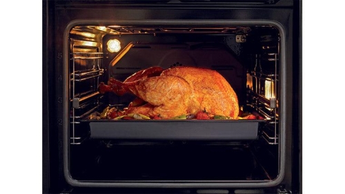 Large 2.51 cu ft Oven Capacity - BIRC24102SS