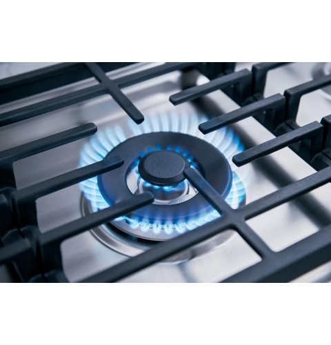 Versatile burner complements every cooking style