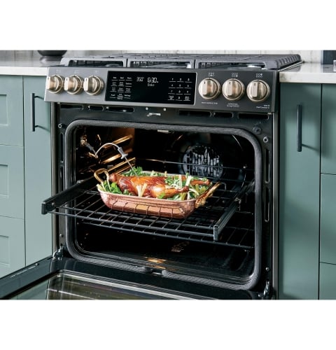 Prepare foods to perfect doneness - CCGS750P4MW2