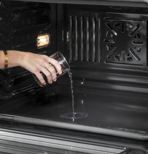 Clean up has never been easier - CTS70DP2NS1