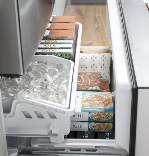 Even your refrigerator is clutter free - CWE19SP2NS1
