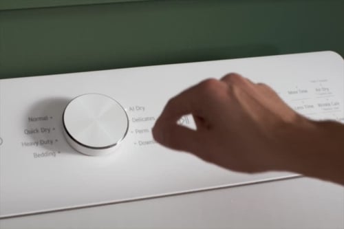 Built-in Intelligence Takes Out The Guesswork - DLE8200W