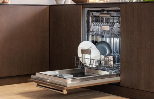 Bertazzoni Dishwashers: Powerful, efficient, silent - DW18S2IPV