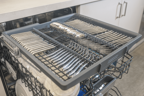 Chef s Tool Drawer&reg; third rack offers versatility - DWHD560CFP
