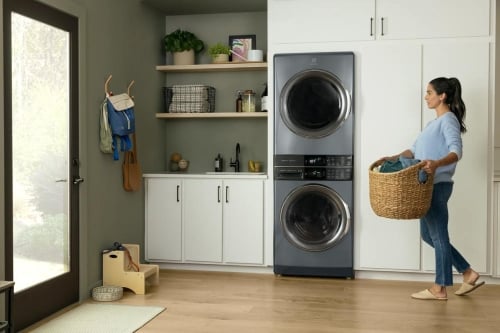 Vertical stacked design that gives you back space - ELTE760CAT