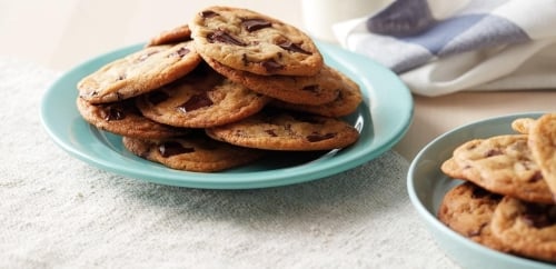 Achieve better baking results with Convection Bake Achieve better baking results with Convection Bake