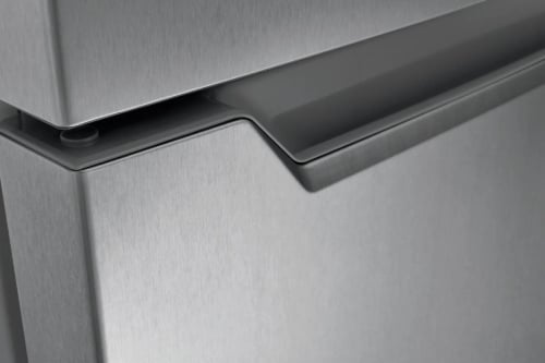 Smudge-Resistant Finish with Stainless Steel Look - FFET1022UV