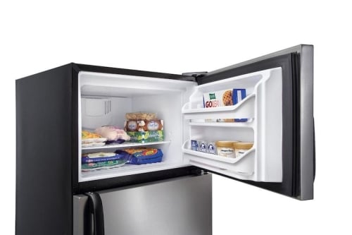 Full-Width Wire Freezer Shelf - FGTR2037TF