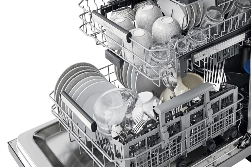 Fits up to 12 place settings - FPID2498SF Fits up to 12 place settings - FPID2498SF