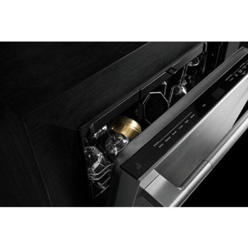 Best Dry Performance in its Class* - JDTS3924SP