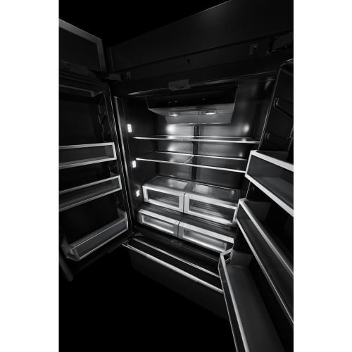 Multi-Point Cinematic Lighting - JF42NXFXDE