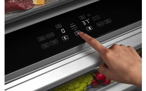 FreshChill™ Temperature Controlled Drawer