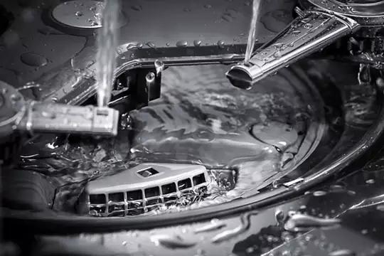 Système de lavage à l&#39;eau propre