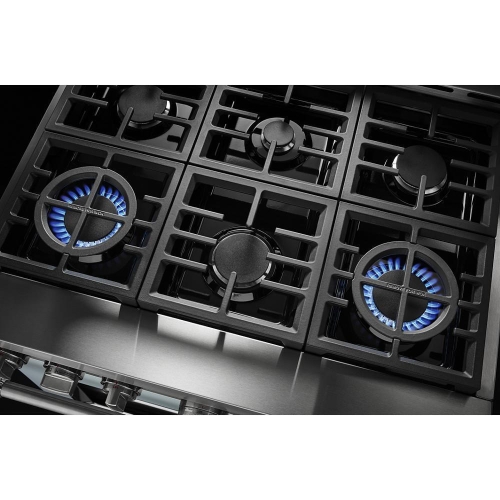 Two 20,000 BTU Ultra Power™ Dual-Flame Burners Two 20,000 BTU Ultra Power™ Dual-Flame Burners