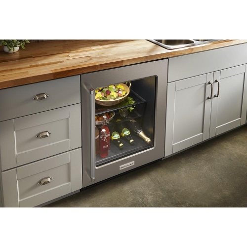 Fully Flush Installation with Hidden Hinges - KURR214KSB