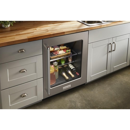 Fully Flush Installation with Hidden Hinges - KURR314KSS