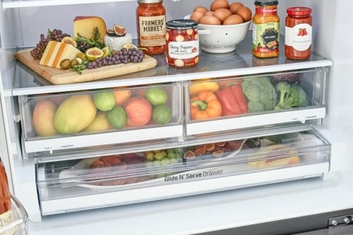 More Organization. Easier Access. - LF25S6560S