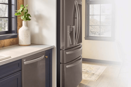 Sharp Design, Seamless Fit - LFXC22526D