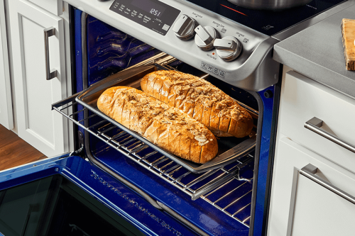 ProBake Convection® Delivers Perfection on Every Rack - LSE4617ST ProBake Convection® Delivers Perfection on Every Rack - LSE4617ST