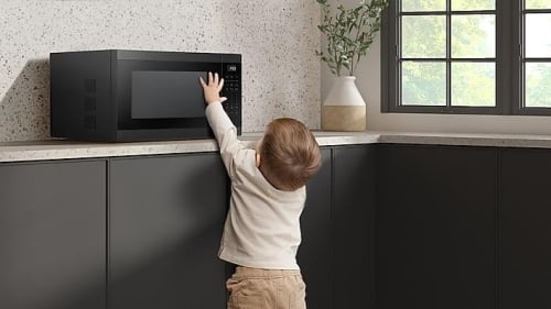 Built-in child safety feature - MS19DG8500MTAC