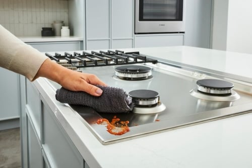 Easy to clean, low-profile design - NGM5453UC