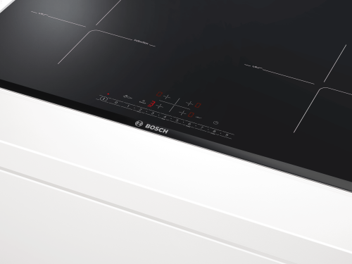Controlling the cooktop made easy.