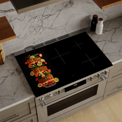 Flexible cooking zones for your pans and pots. - NITP666UC