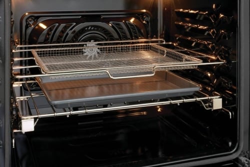 Le plateau à friture à air ReadyCook™ est inclus