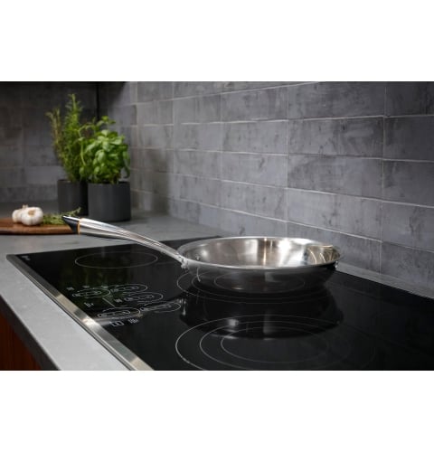 Compatible Cooktop with Smart Cookware