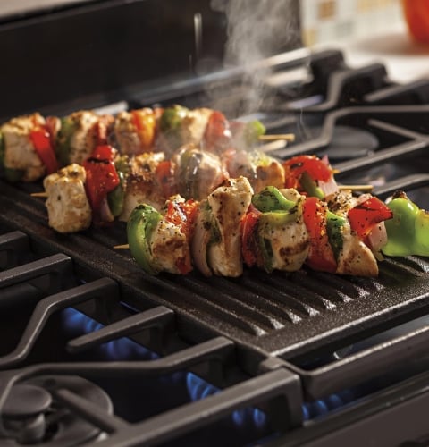 Reversible grill and griddle - PCGS930YPFS