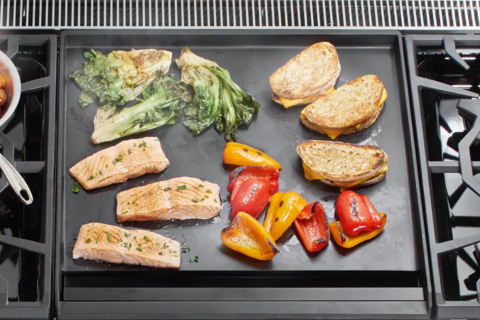 Cuisson polyvalente sur une plaque chauffante double