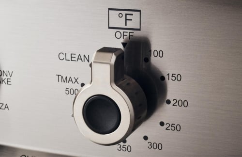 Electric oven with self-clean option