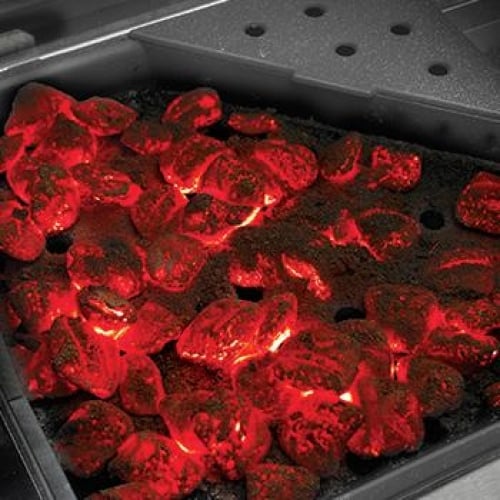 Cuisinez avec du charbon de bois sur un gril à gaz (non inclus) - R425SIBPBE Cuisinez avec du charbon de bois sur un gril à gaz (non inclus) - R425SIBPBE