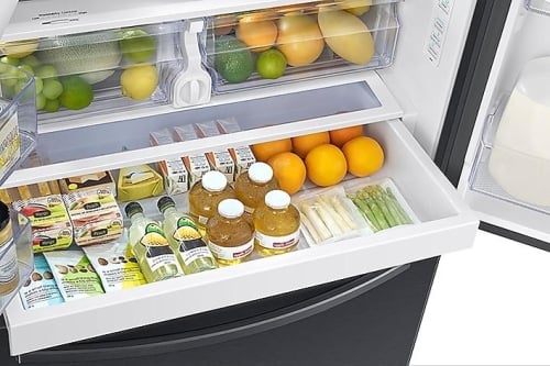 A full-width drawer that fits in with your everyday needs - RF27T5201SG