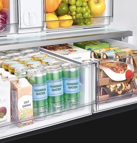 Separate pantry drawers for more storage - RF30BB6200APAA Separate pantry drawers for more storage - RF30BB6200APAA
