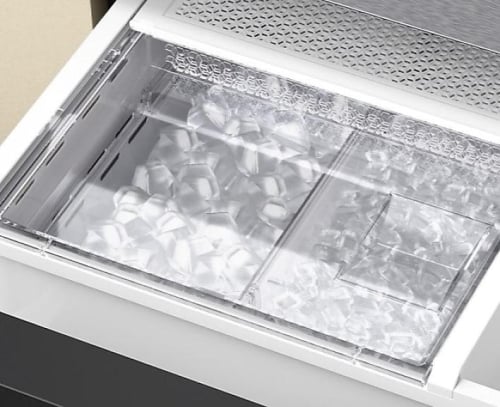 Ice your way, cubed or Ice Bites&trade; - RF90F29BECRAA