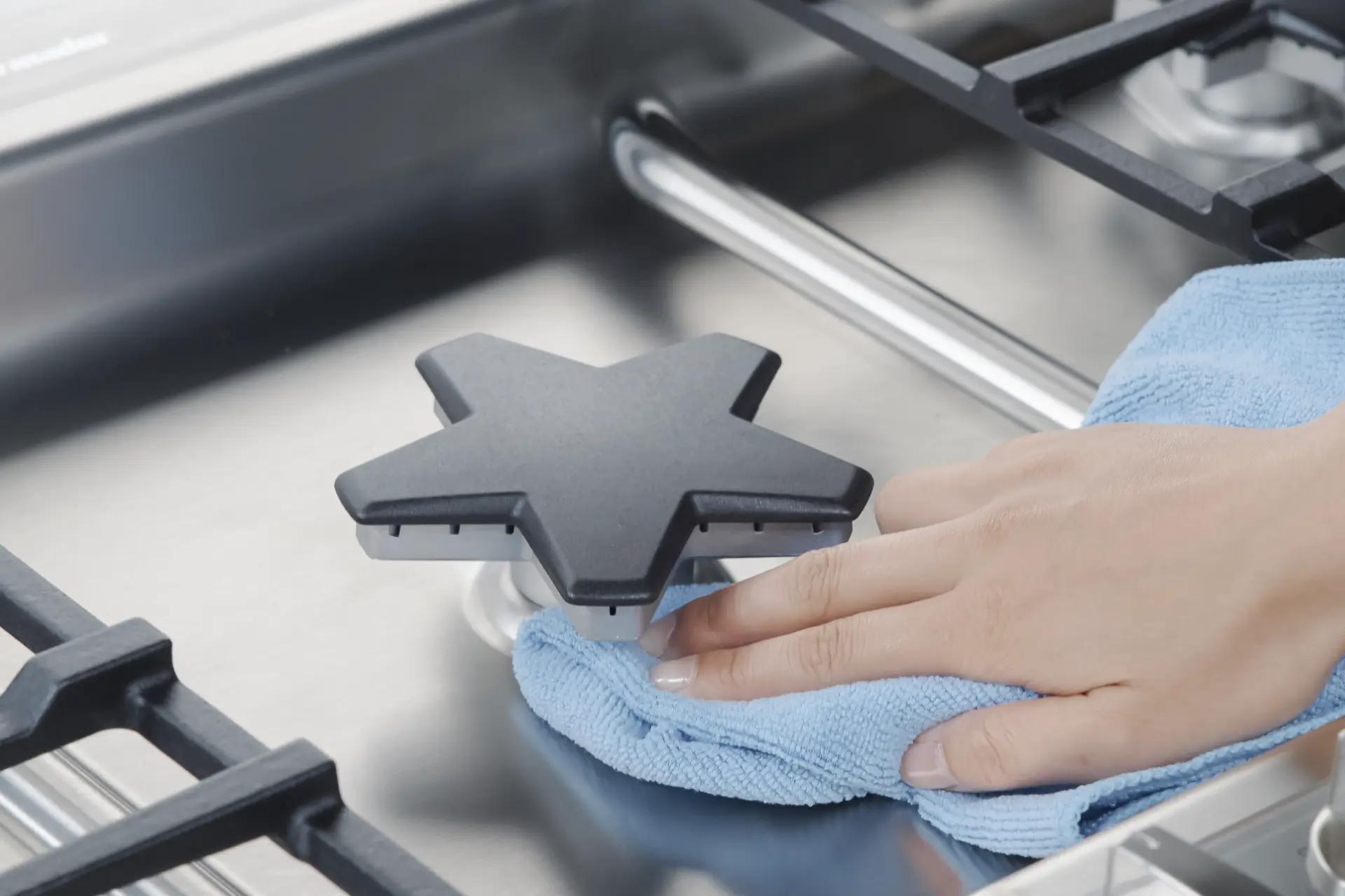 QuickClean Base® allows for easy cleaning