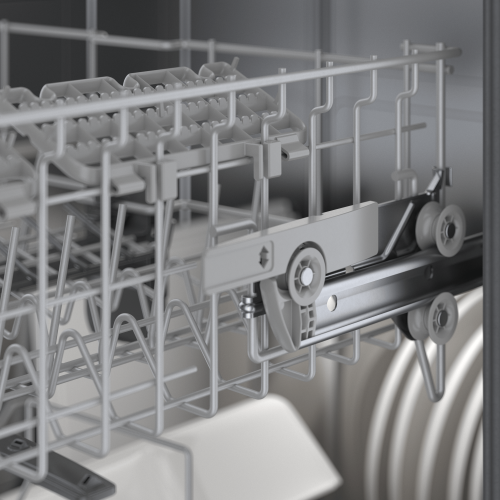 EasyGlide rack system for an even smoother glide - SHX65DM5N