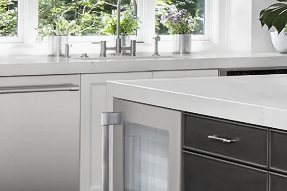 UV resistant tempered glass door