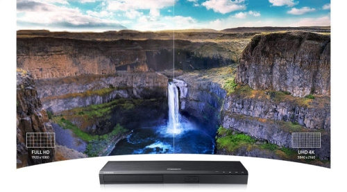 Résolution 4K époustouflante et fidèle à la réalité - UBD-M8500