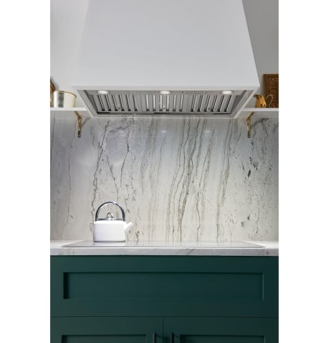 Triple LED dimmable lighting - UVC9360SLSS