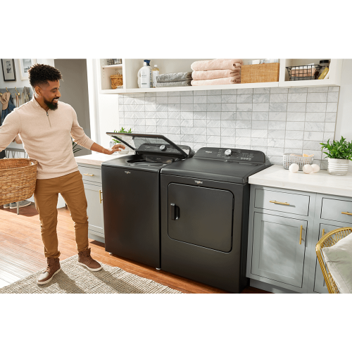 EasyView™ Full-Width Slow-Close Glass Lid EasyView™ Full-Width Slow-Close Glass Lid