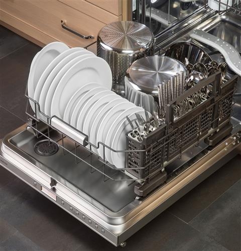 Lower rack adjustable tines and Wash Your Way customizable rack - ZDT915SPJSS