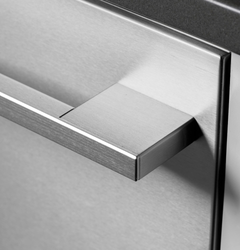 The Monogram Minimalist Collection - ZDT925SSNSS