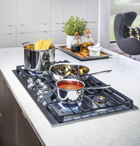 High-output cooking - ZGU36ESLSS