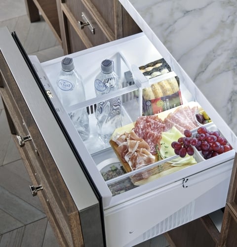 Full-extension slide-out refrigerated drawers