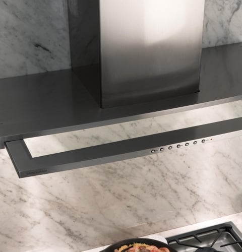 Low-profile design, high-impact style - ZV800SJSS