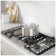 Bosch 500 Series 30 inch Stainless Steel Gas Cooktop (NGM5059UC)